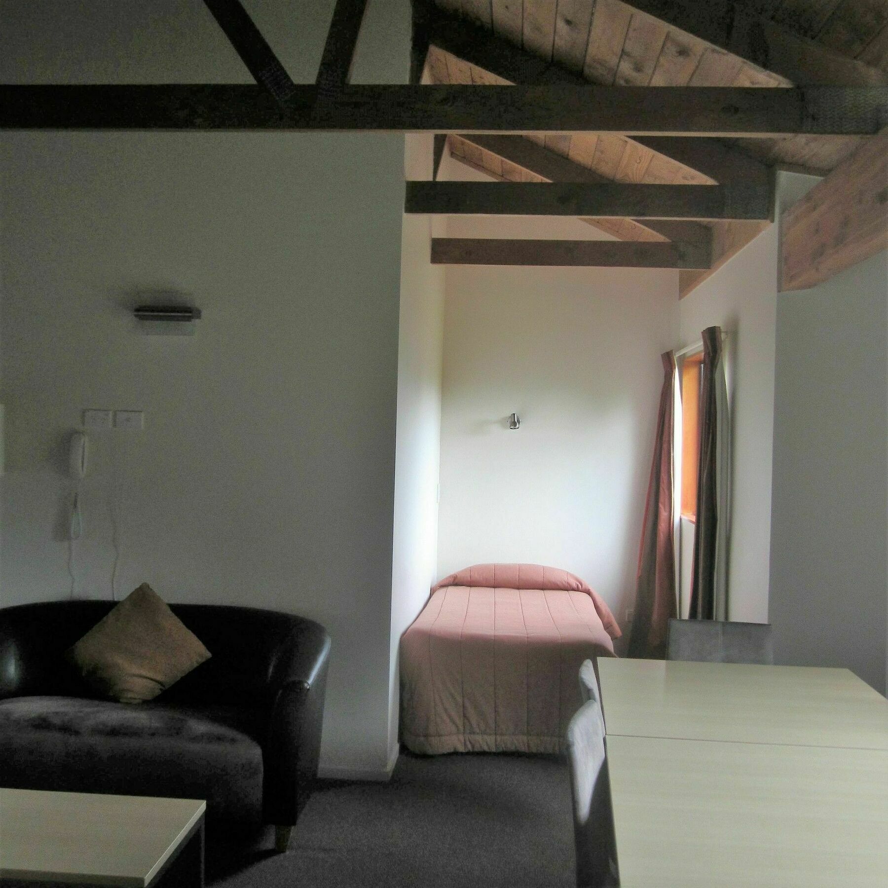 เดอะ ฮอบบิต มอเตอร์ลอดจ์ Motel โอฮาคูเน ภายนอก รูปภาพ